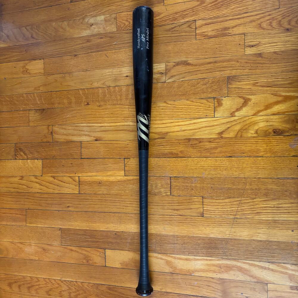 Marucci AP5 Pro 33" 30oz 2 1/2 -3 Baseball Bat